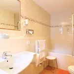 Parkhotel Seefeld 4*