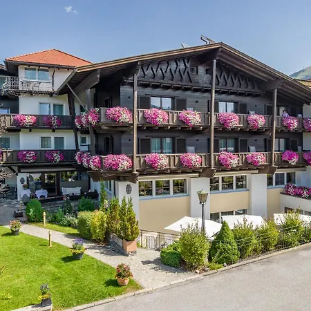 Parkhotel Seefeld 4*
