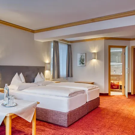 Parkhotel Seefeld Otel