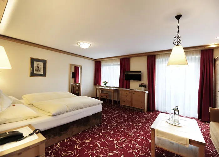 Parkhotel Seefeld 4*