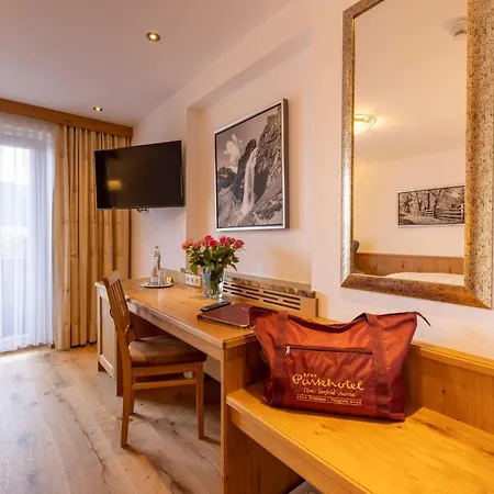 Otel Parkhotel Seefeld 4*